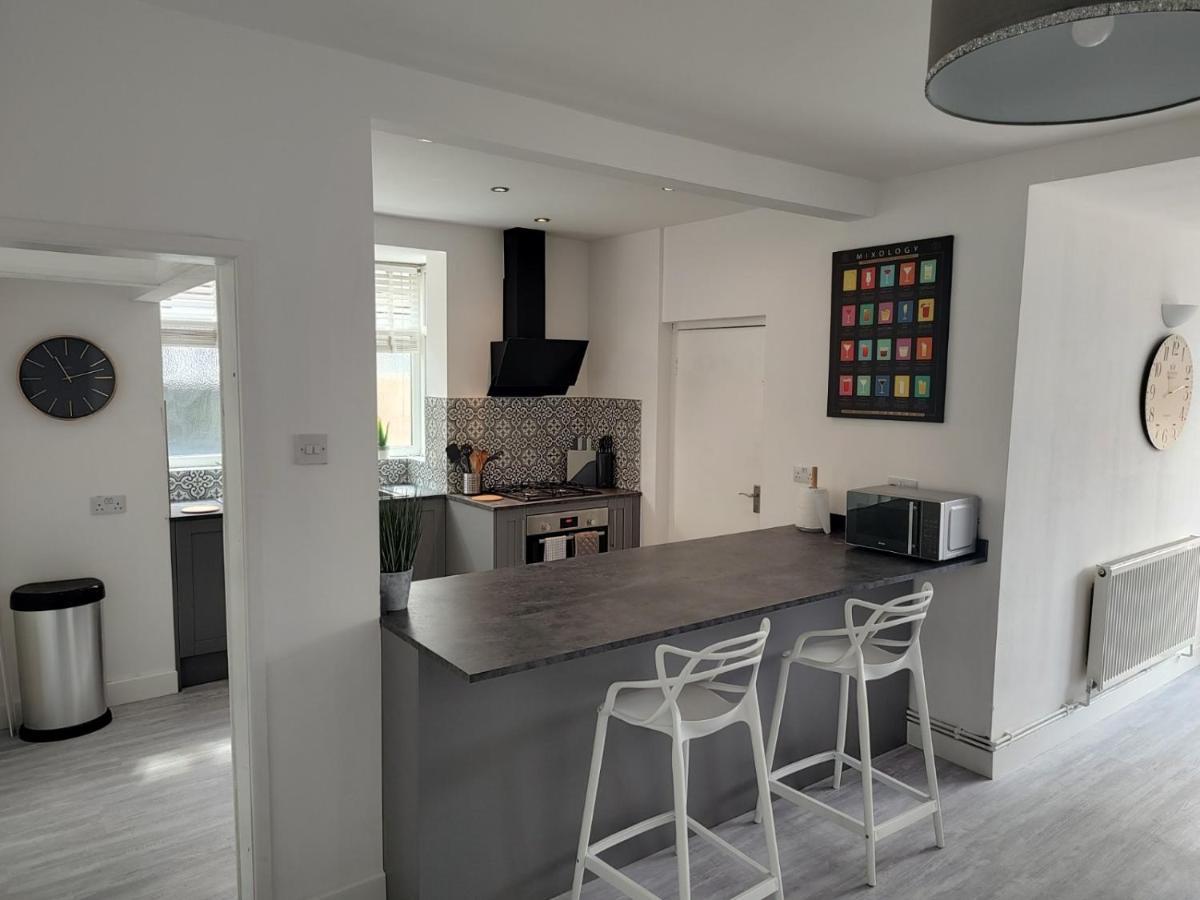 Wavertree Drive 3 Bed Contractor Home In Leicester Exterior photo
